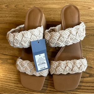 universal thread Sandals 8.5